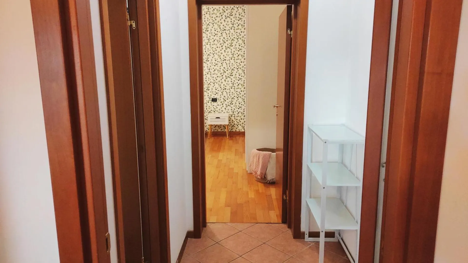 Casa Olivia Private Garden & Parking Apartment Vicenza Italy