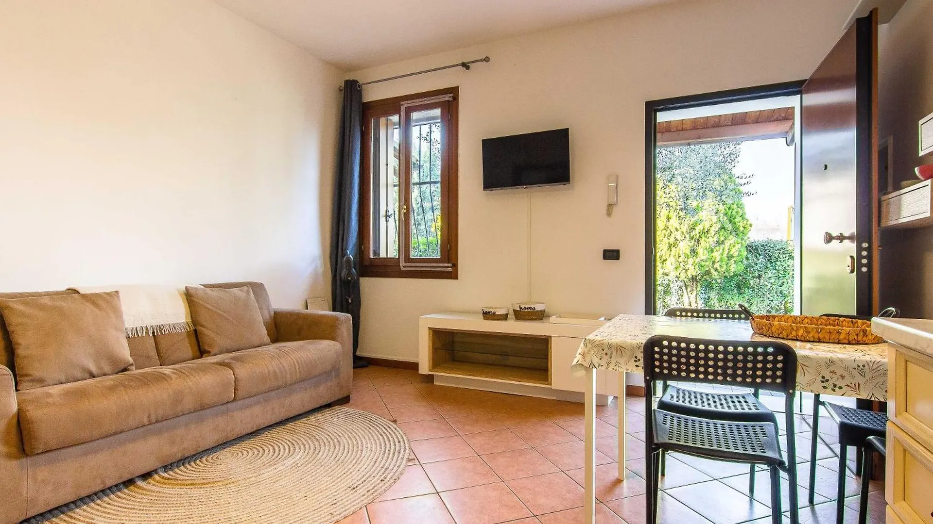 Casa Olivia Private Garden & Parking Apartment Vicenza